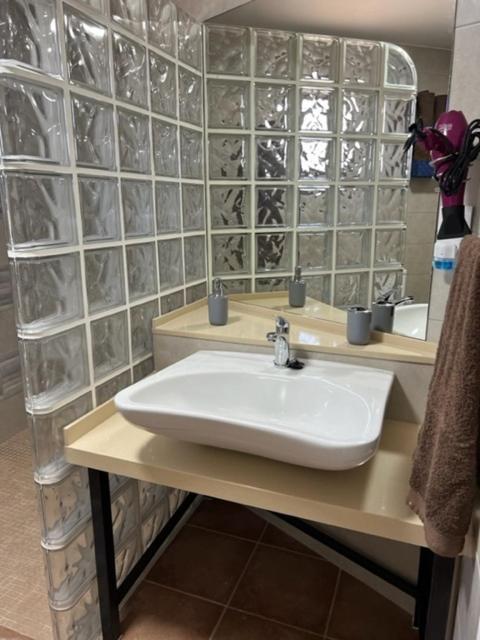 Villa Rural Con Amplia Piscina Campillo de Altobuey 외부 사진