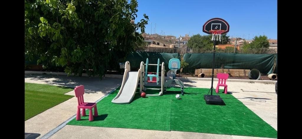 Villa Rural Con Amplia Piscina Campillo de Altobuey 외부 사진