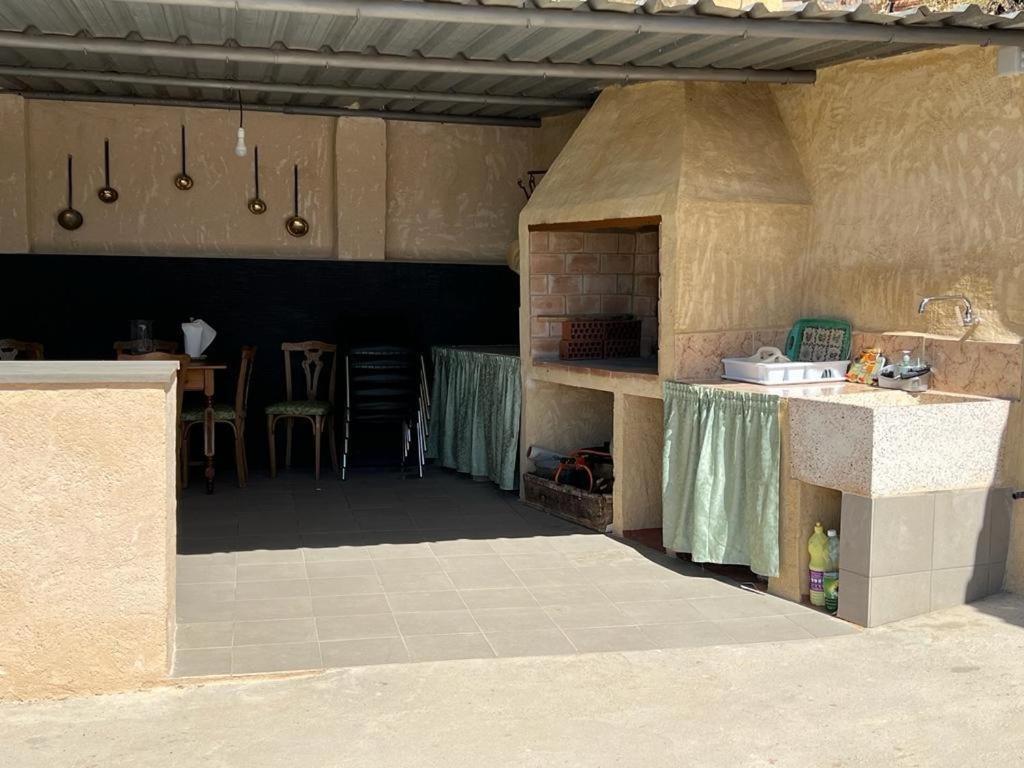 Villa Rural Con Amplia Piscina Campillo de Altobuey 외부 사진